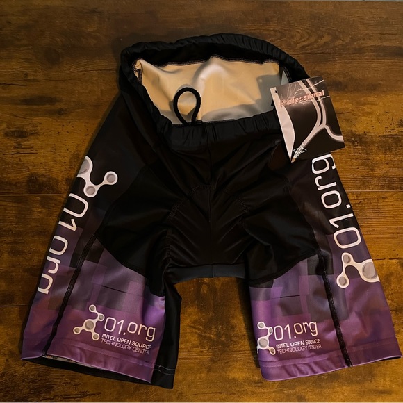 NWT Eleven Sportswear Women’s Padded Cycling Shorts Intel Open SZ M Blk/Prpl - Picture 1 of 6